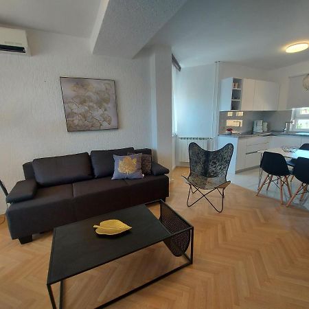 Apartments Fugosic Пунат Экстерьер фото