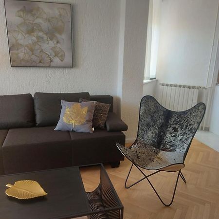 Apartments Fugosic Пунат Экстерьер фото