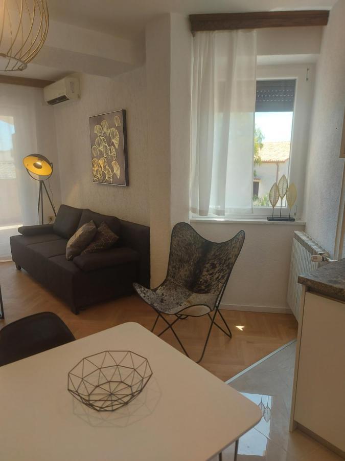 Apartments Fugosic Пунат Экстерьер фото