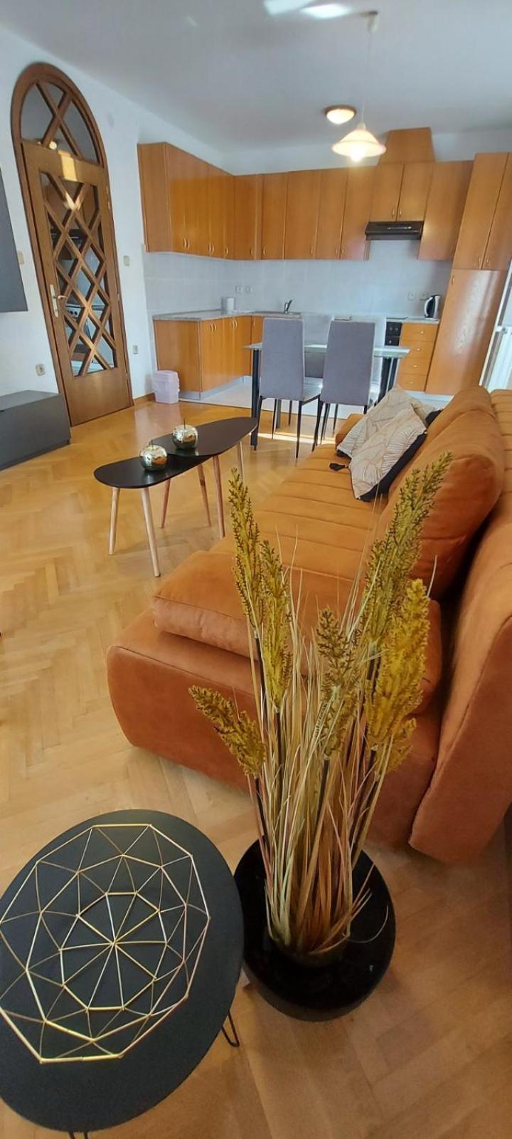 Apartments Fugosic Пунат Экстерьер фото